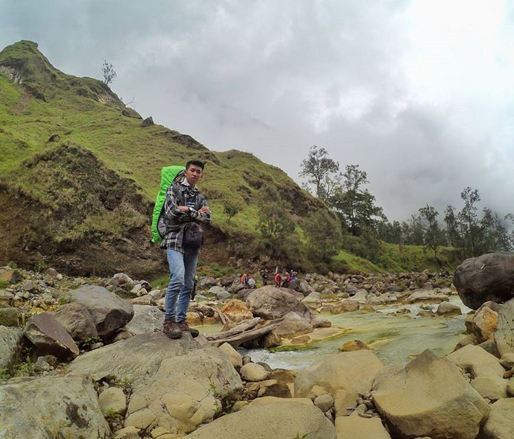 Tips menyewa mobil di lombok, Taman Nasional Gunung Rinjani sumber ig rooff_vi