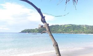Keindahan Pantai Senggigi di Lombok yang Memukau Ribuan Pasang Mata ig royansabilarosad